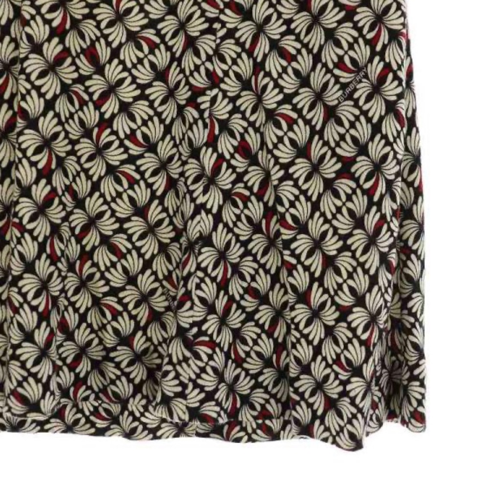 BURBERRY LONDON Flare Skirt Knee Length All Over Pattern 36 Black White small - Picture 5 of 14